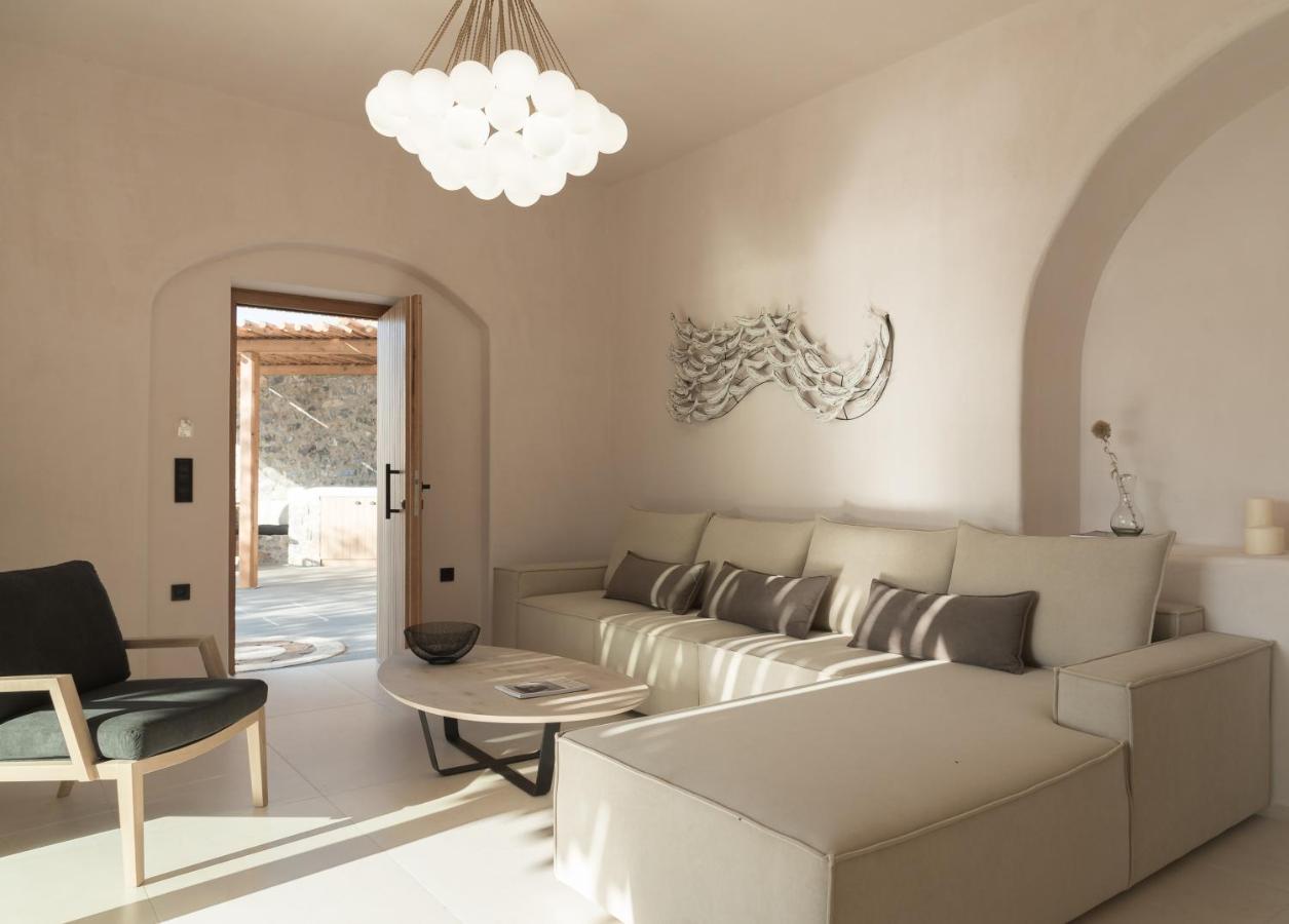 Isla Beach House, A Timeless Retreat, By Thinkvilla Damnoni Exterior foto
